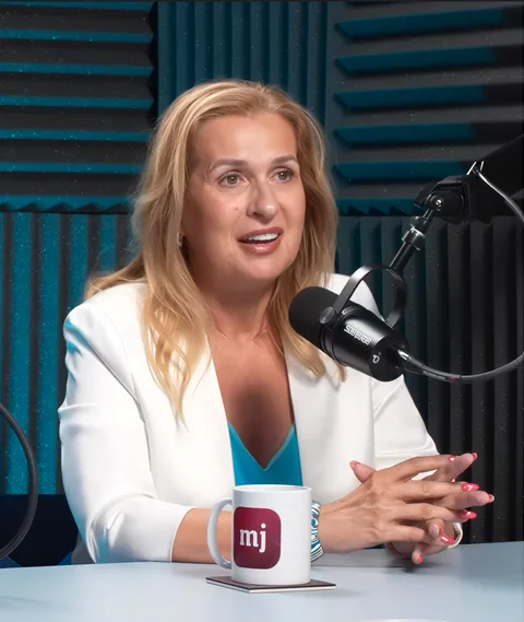Dr. Bihari Krisztina